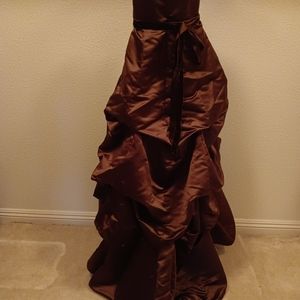 VINTAGE BILL LEVKOFF GOWN